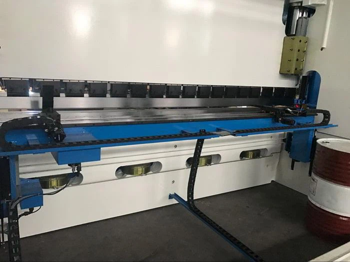 Yawei 6 axis cnc pressbrake back gauge 4m metal bending Italy ESA S640 2D graphical controller