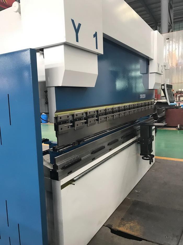 Yawei PBH PBC 10FT CNC Press brakes 7 axis delem da66t